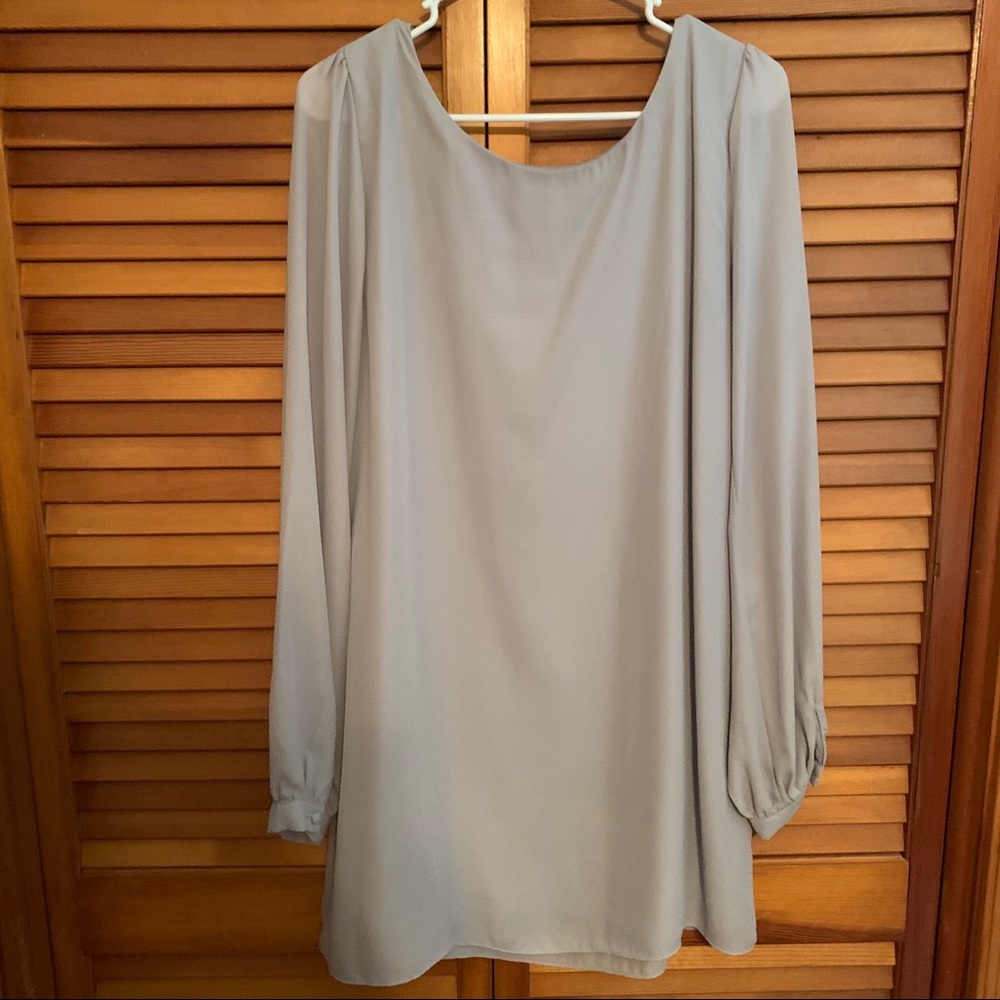 Lulu’s Grey Long sleeve shift dress